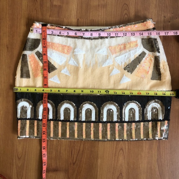 English Rose Yellow Sunrise Sequin Mini Skirt- size M/L - Picture 13 of 14